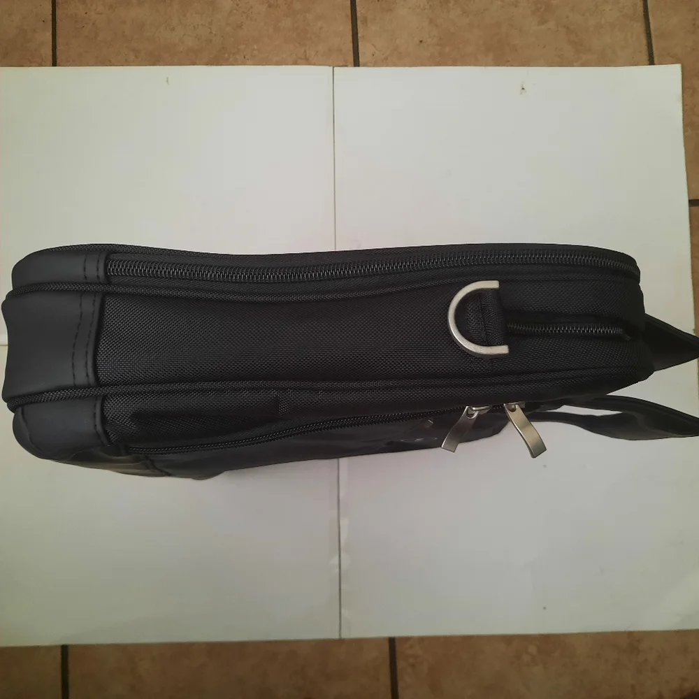 Dell laptop computer bag New 16×13